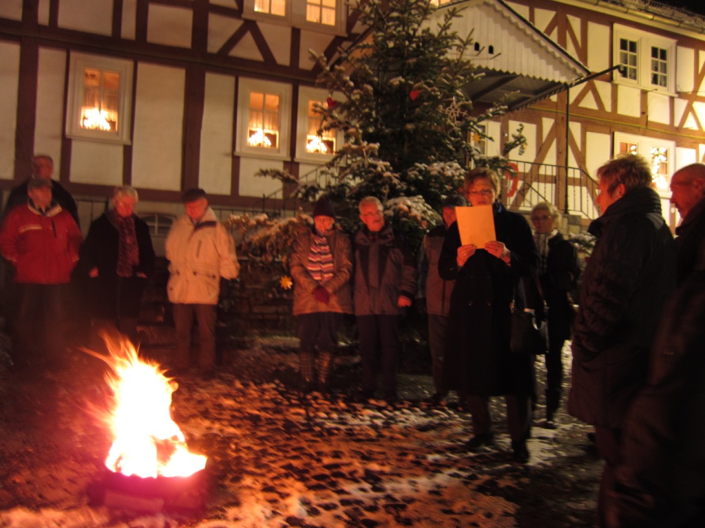 Lebendiger Adventskalender Lebendiger Adventskalender